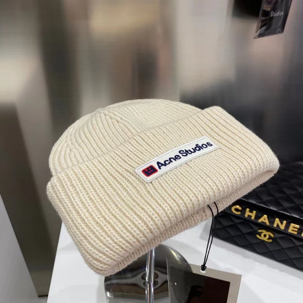 Wool wool knitted hat available for men and women - Picture 2 of 3